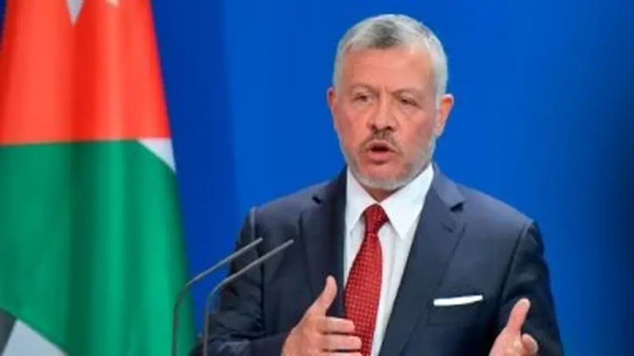 عاهل الأردن يدعو إلى توحيد الإجراءات الحكومية لتبسيط رحلة المستثمر